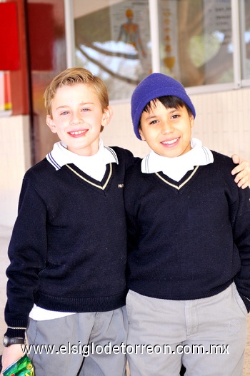 11012011  y Federico.