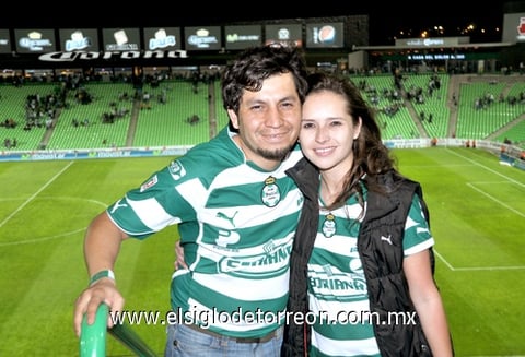 11012011 Valenzuela y Alicia Chávez.