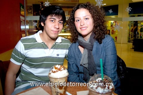 12012011  Román y Sofía Verduzco.