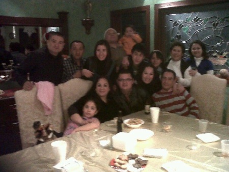 La Familia García disfruto recientemente de una alegre convivencia.