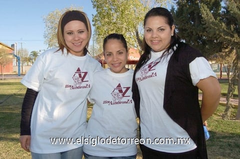 14012011 Siller, Zaira Perezvertti y Arlette Perezvertti.