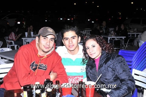 16012011  Cristian y Fabiola.