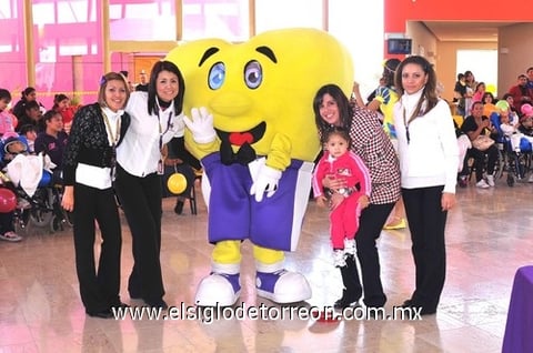 17012011 Cynthia, Yolín, Luly, Alma y Ruth.