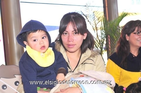 17012011 Iván y Diana Rosales.