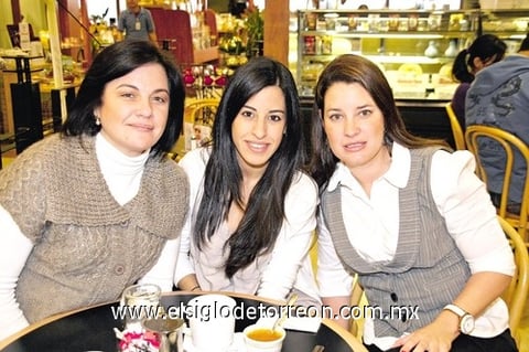 17012011 Lucía y Kori.