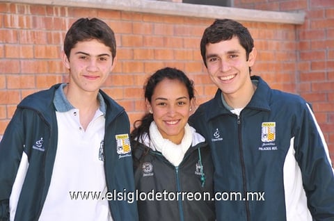 21012011  Ale y Emilio.