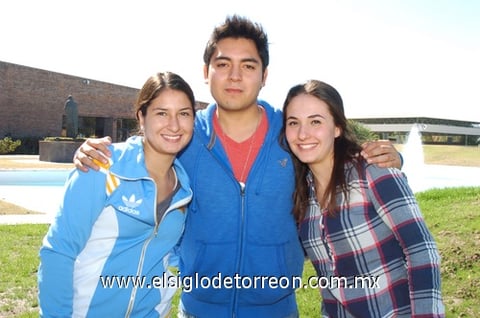 22012011 Iván y Denneb.