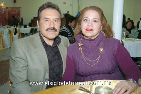 22012011  Martínez y Gloria Morales.