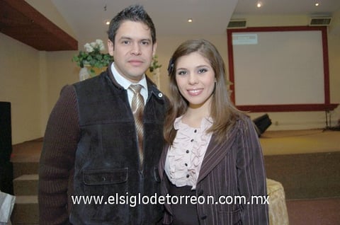 22012011  Omaña y Kathia Martínez.