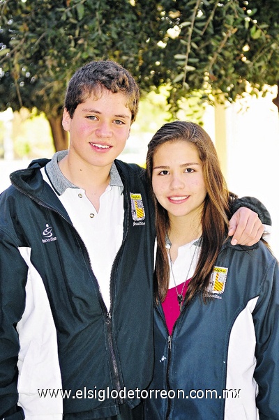 23012011 y Karla.