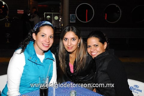 23012011 Sofía y Caro.
