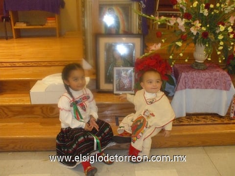 23012011  Ruiz y Juan Pacheco, en Greensboro, el día de la Virgen de Guadalupe.