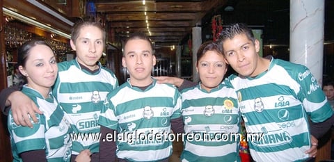 24012011 Juan Carlos, Francisco, Miriam y Carlos.