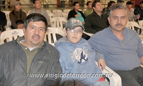 24012011 y Cristian Gaytán, y Nacho Ramírez.