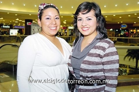 25012011  Jasso y Blanca Galindo.