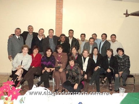 26012011 Reunión de ex alumnos de la Secundaria Federal número uno, generación 1975-1978.