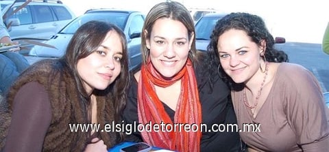 27012011  Pilar y Bertha Alicia.