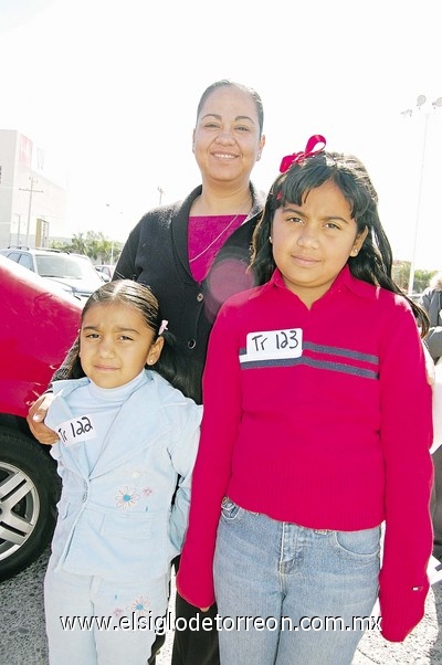 28012011  Alicia y Lorena.