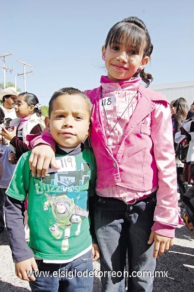 28012011 Gabriel y Laura Verónica López Garay.