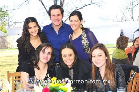 31012011 Lourdes, Andoni, Isabel, Moni, Alejandra y Maite.