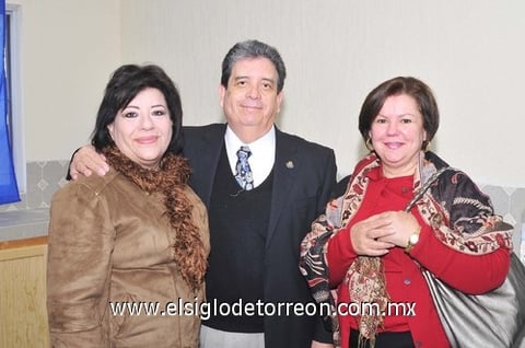 31012011  y Mario Carrillo y María Luisa Huerta.