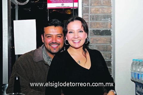 06022011 Velarde y Laura Dimas.