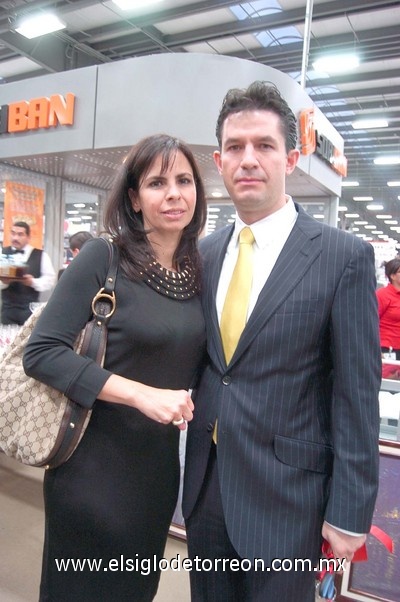 08022011  y Francisco Maldonado.