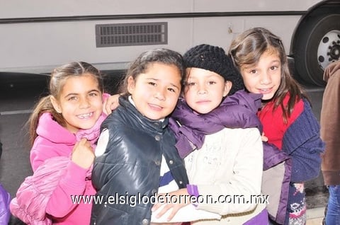 13022011 , Ana Azul, Karla y Monse.