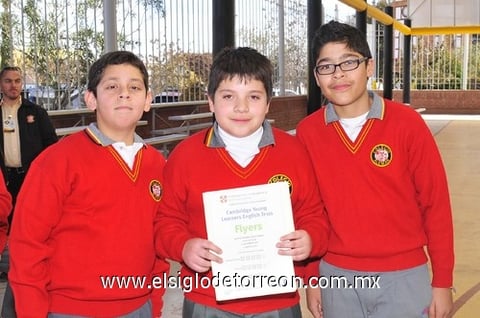 13022011 , Josué y Benjamín.