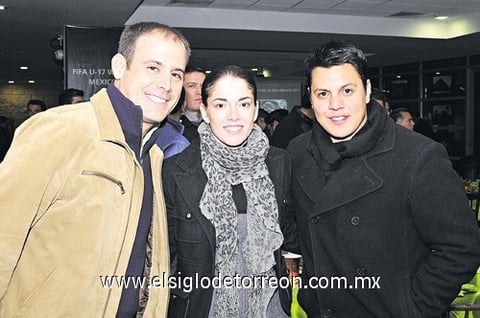 Luis, Ana y Paco.