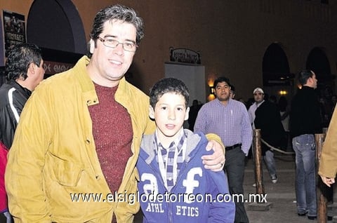 Homero Evaristo y Fernando Arce.  Raúl y Raulito Domínguez.