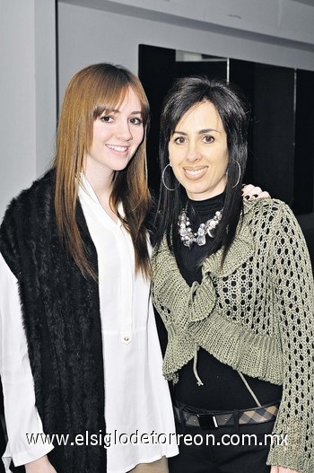 Luisa y Eva.