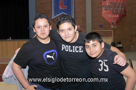 24022011  Silva, Manolo Ramírez y Sergio Sánchez.