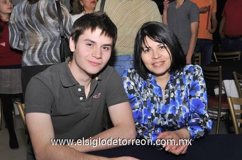 25022011  y Patricia Veloz.