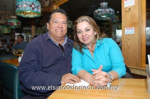 27022011  Campos y Lucy Madariaga.