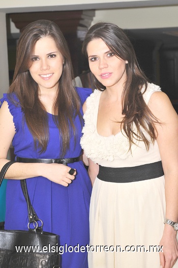 Paulina Villarreal y Alina Murra.