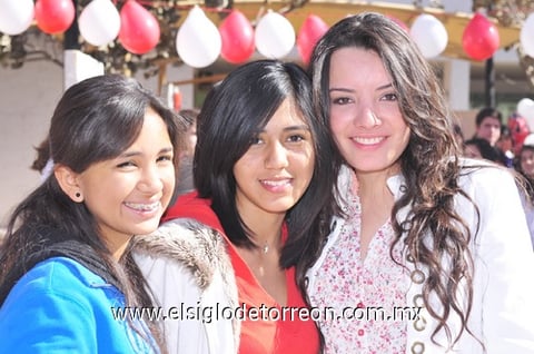 Sandra, Ana Laura y Haydeé.