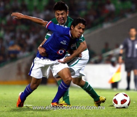 Cruz Azul no tuvo problemas para imponerse al cuadro bajo lagunero.