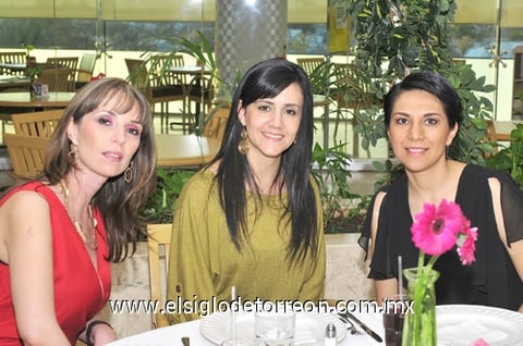 02032011 , Marcela y Liliana.