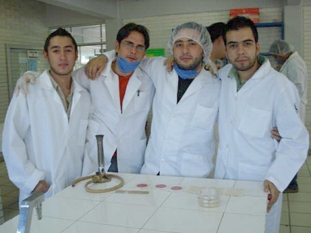 JONATHAN, Alejandro, Kristian y Roberto.
