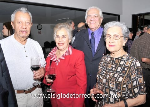 06032011  y Rosa María Zaragoza, Augusto Peña y María Aurora Revueltas.