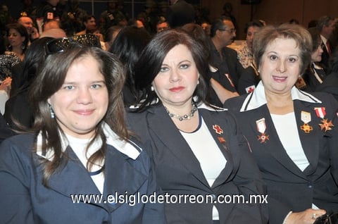 06032011  Ana Carmen y Deyanira.
