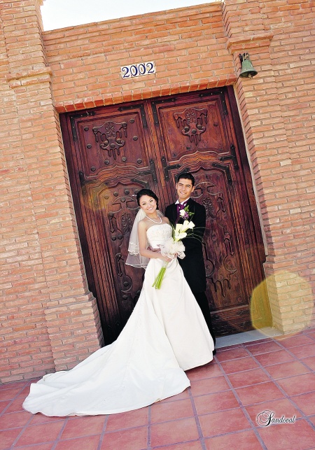Srita. Karla Alicia Cortinas Martínez unió su vida a la del Sr. Antonio Vázquez Delgado, en la iglesia del Sagrado Corazón de Jesús, el 12 de febrero de 2011, en punto de las 19:00 horas. Son hijos de los señores Héctor Carlos Cortinas Quiñones y Alicia Martínez Cázares; José Antonio Vázquez Alfaro y Gabriela Delgado.

Sandoval Fotografía