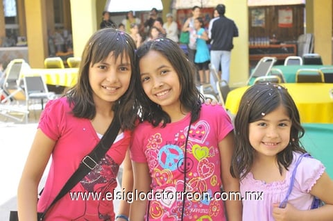 09032011 , Veky y Fernanda.