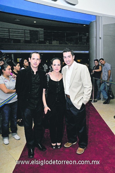 13032011 , Priscila y Alejandro.