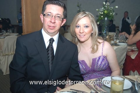 15032011  Reyes Soto y Alejandra de Reyes.