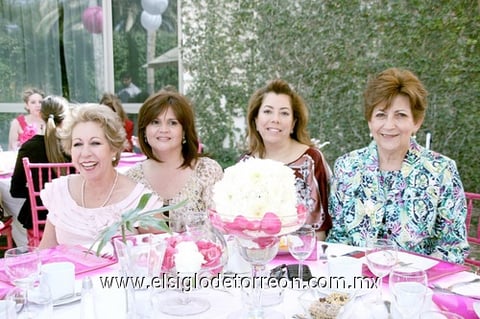 17032011 , Anabel, Gina y Bety.