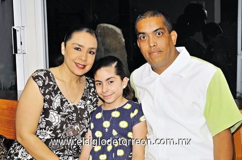 22032011 , Jéssica y Fernando Mata.