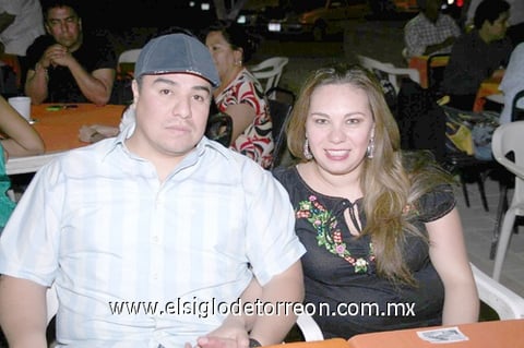 23032011  Ruelas, Mary Cruz Domínguez y Cristina Machuca.