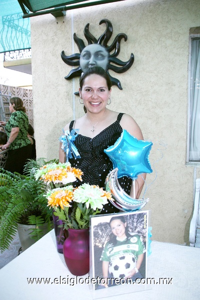 25032011  Torres de Vargas en su fiesta de canastilla.